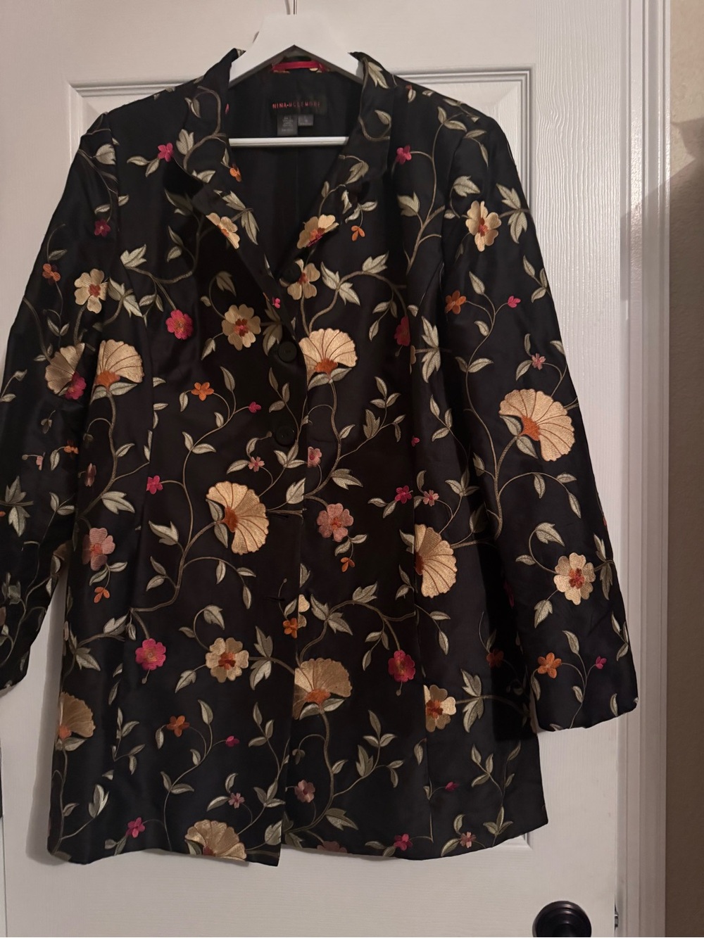 Nina MClemore  Black Silk Floral Embroidered Tunic Jacket